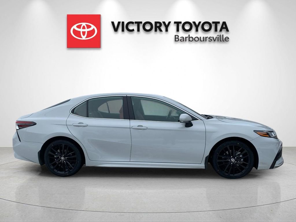 Used 2024 Toyota Camry XSE image 6