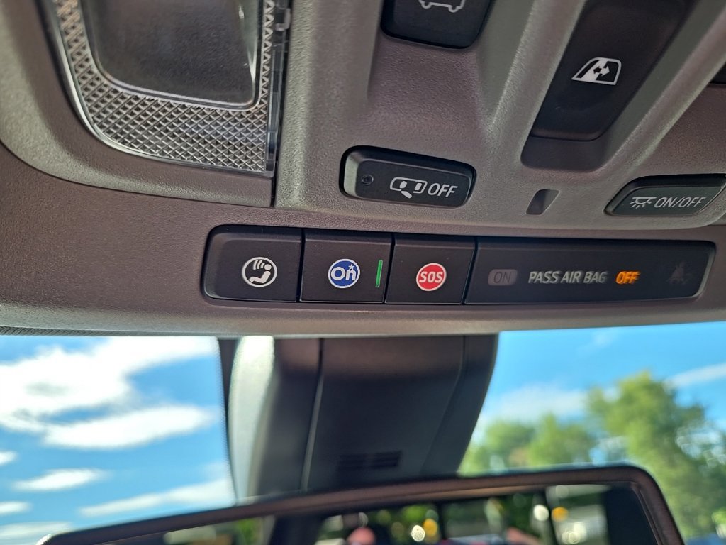 Used 2020 GMC Sierra 1500 SLT w/ SLT Premium Plus Package AWD/4WD image 37