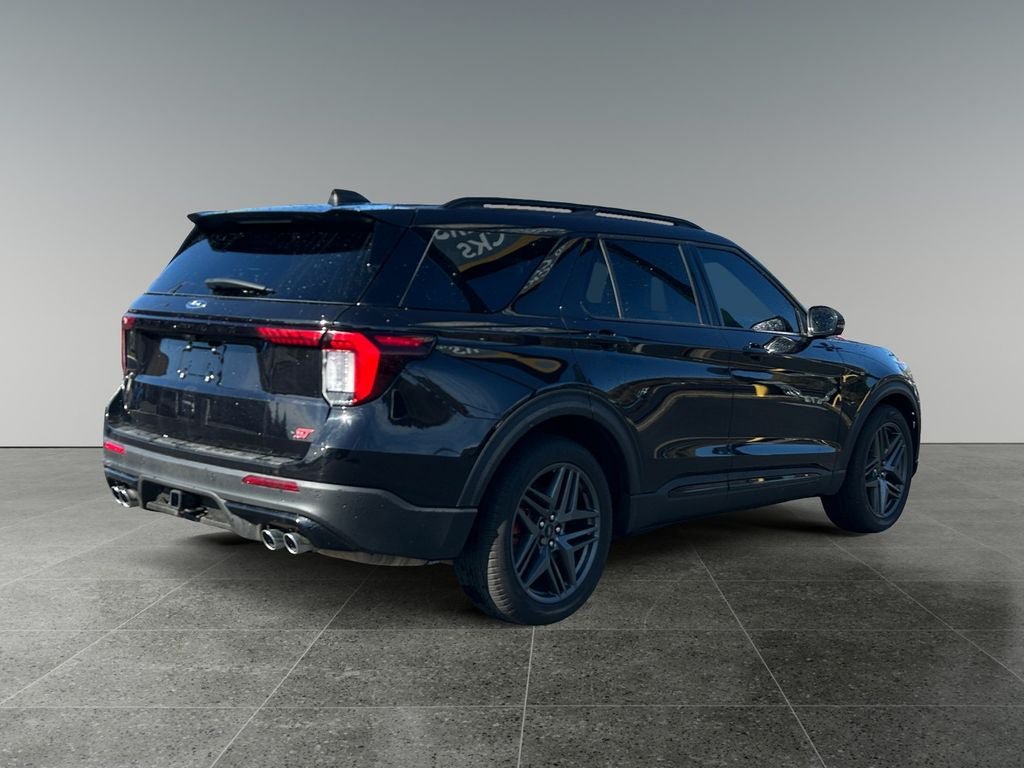 Used 2025 Ford Explorer ST AWD/4WD image 7