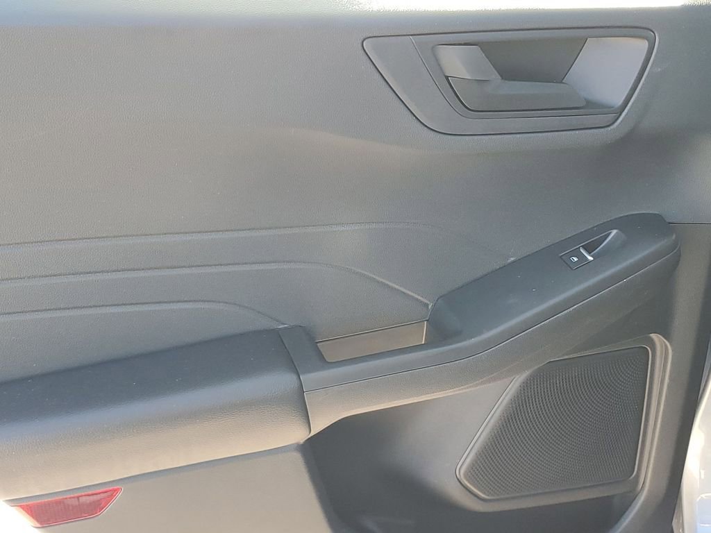 Used 2022 Ford Escape S image 39