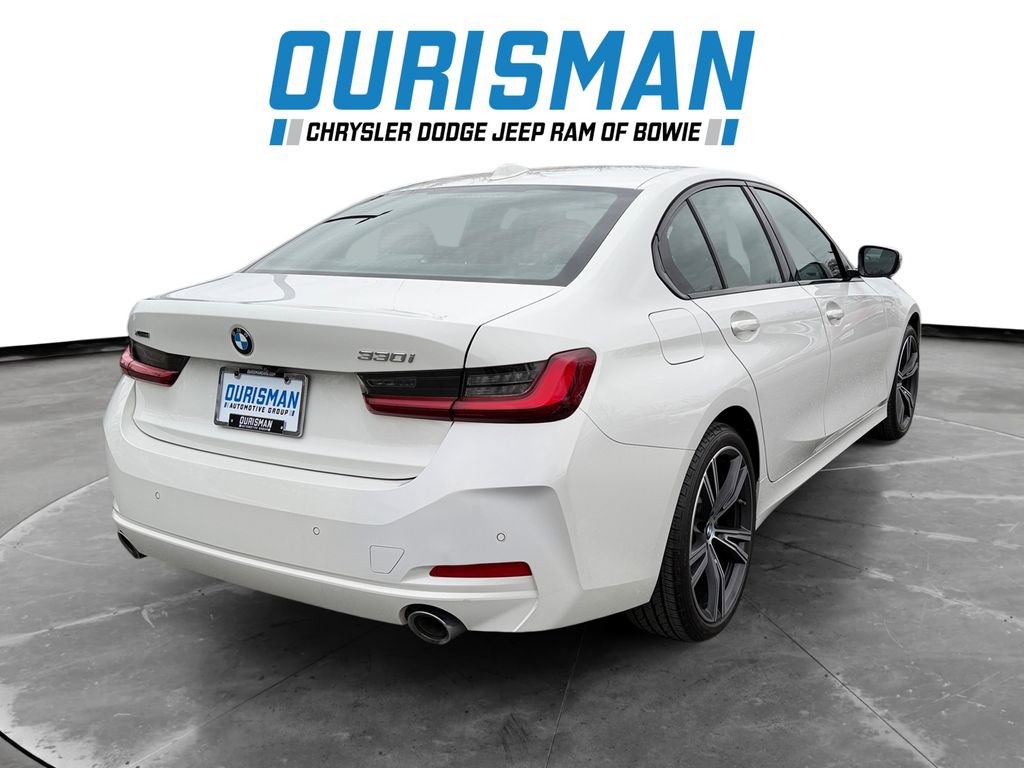 Used 2023 BMW 330i xDrive 330i xDrive w/ Premium Package image 6
