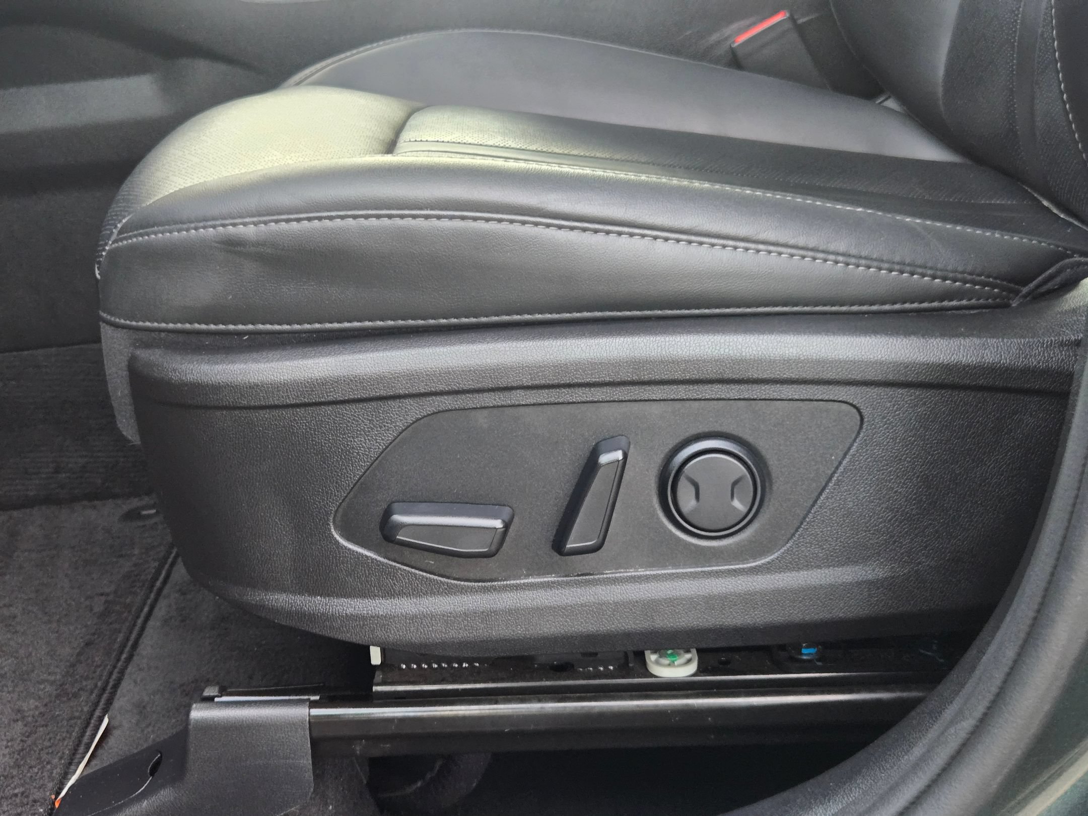 Used 2023 Kia Sorento X-Line EX AWD/4WD image 23
