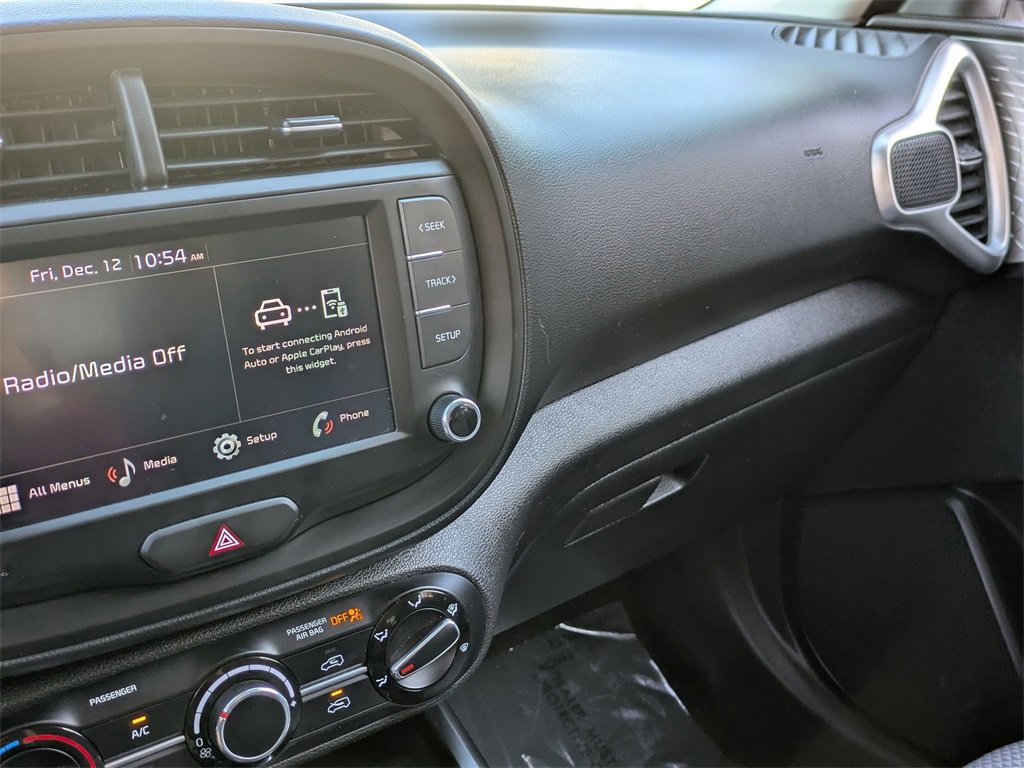 Used 2024 Kia Soul LX w/ Option Group 015 image 15