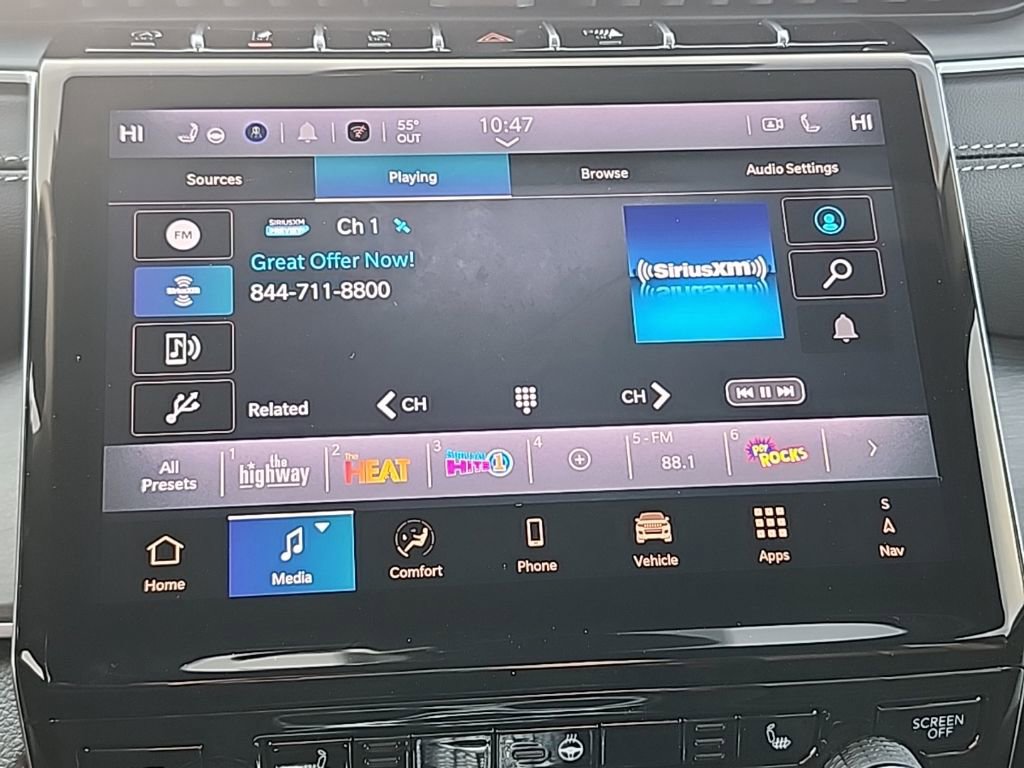 New 2025 Jeep Grand Cherokee L Limited w/ Black Appearance Package image 42