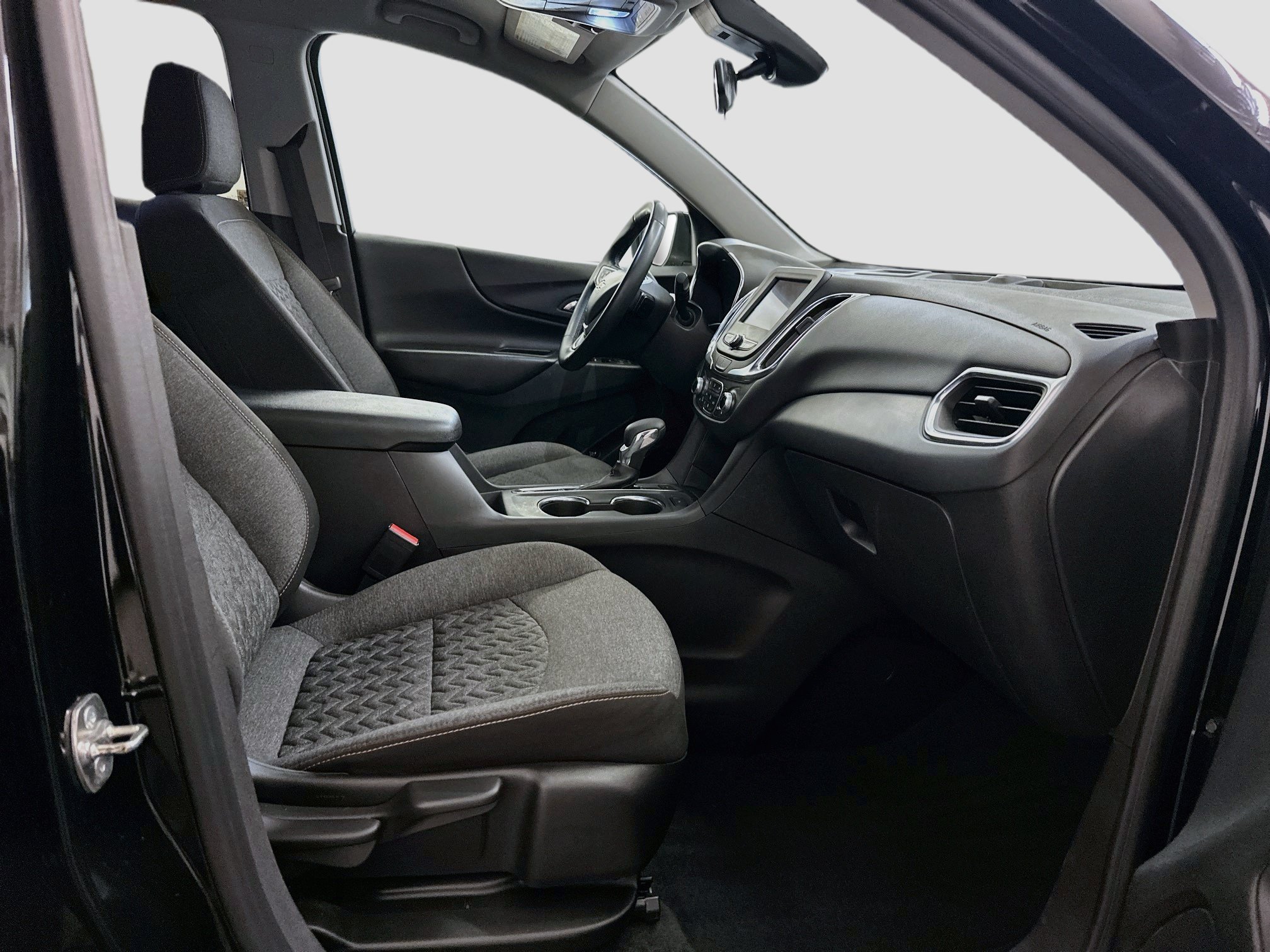 Used 2024 Chevrolet Equinox LT AWD/4WD image 33