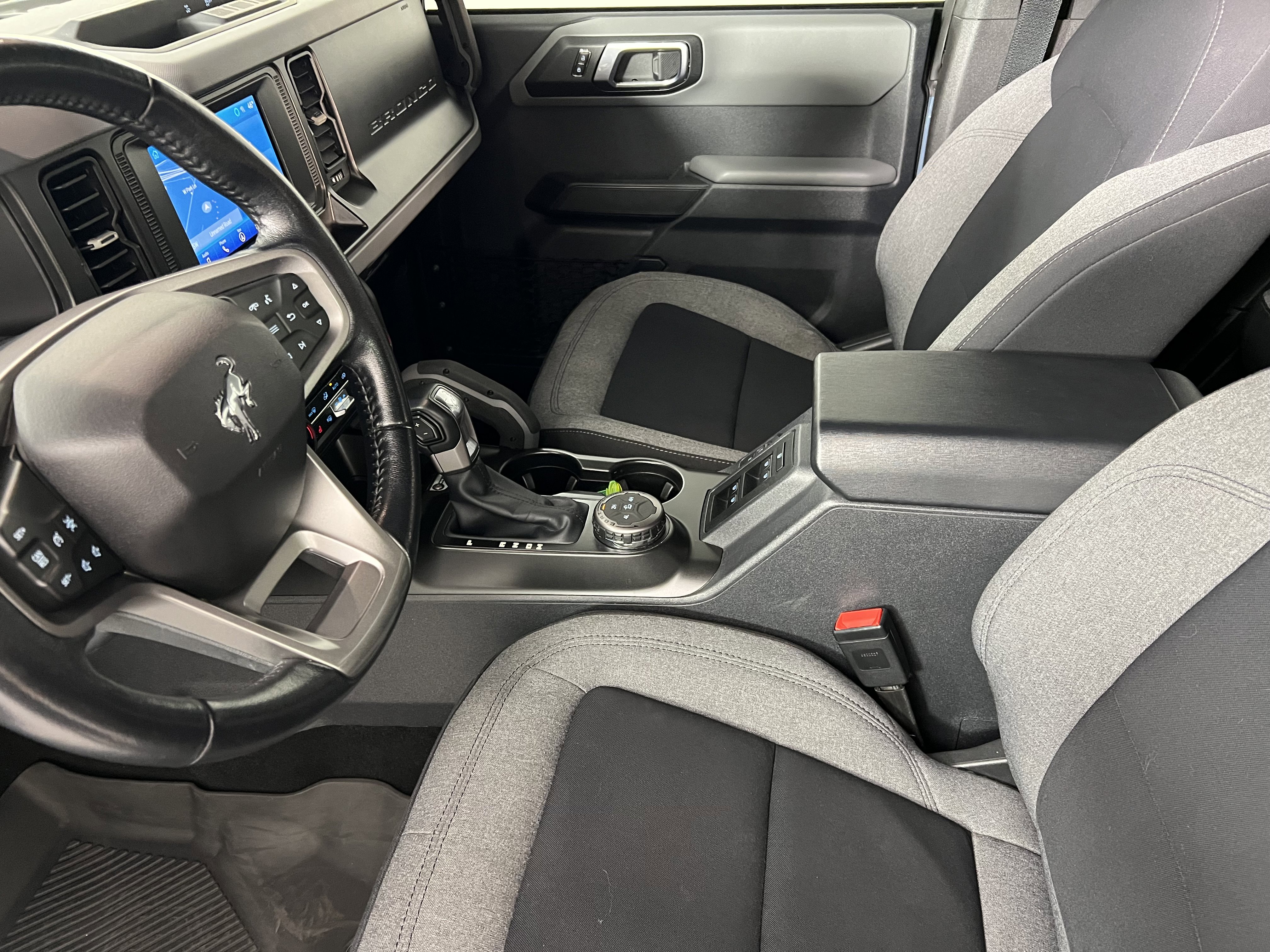 Used 2023 Ford Bronco Big Bend image 4