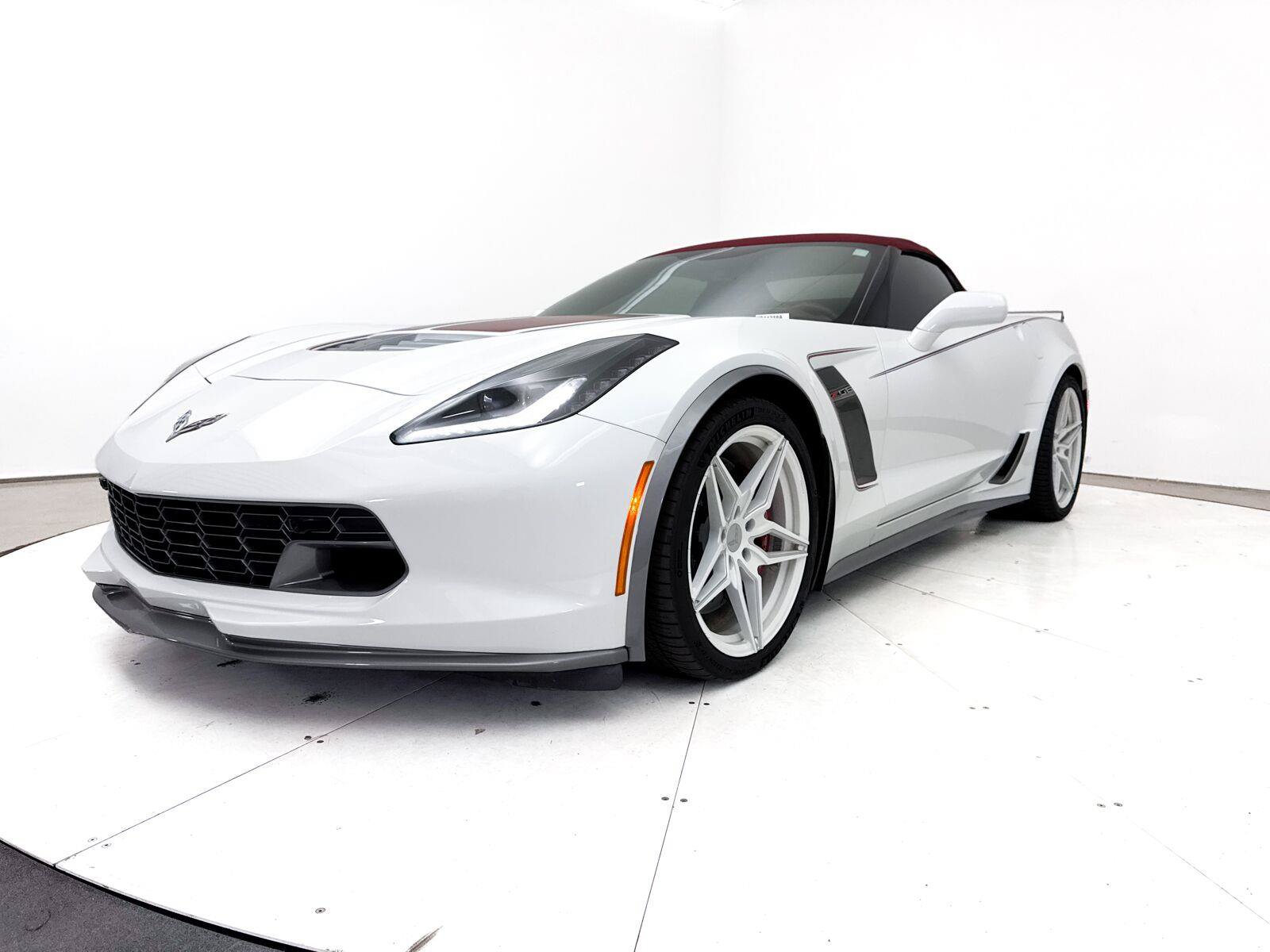 Used 2017 Chevrolet Corvette Z06 RWD image 15