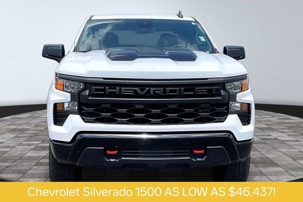 Used 2025 Chevrolet Silverado 1500 Custom Trail Boss w/ LPO, Dark Essentials Package AWD/4WD image 3