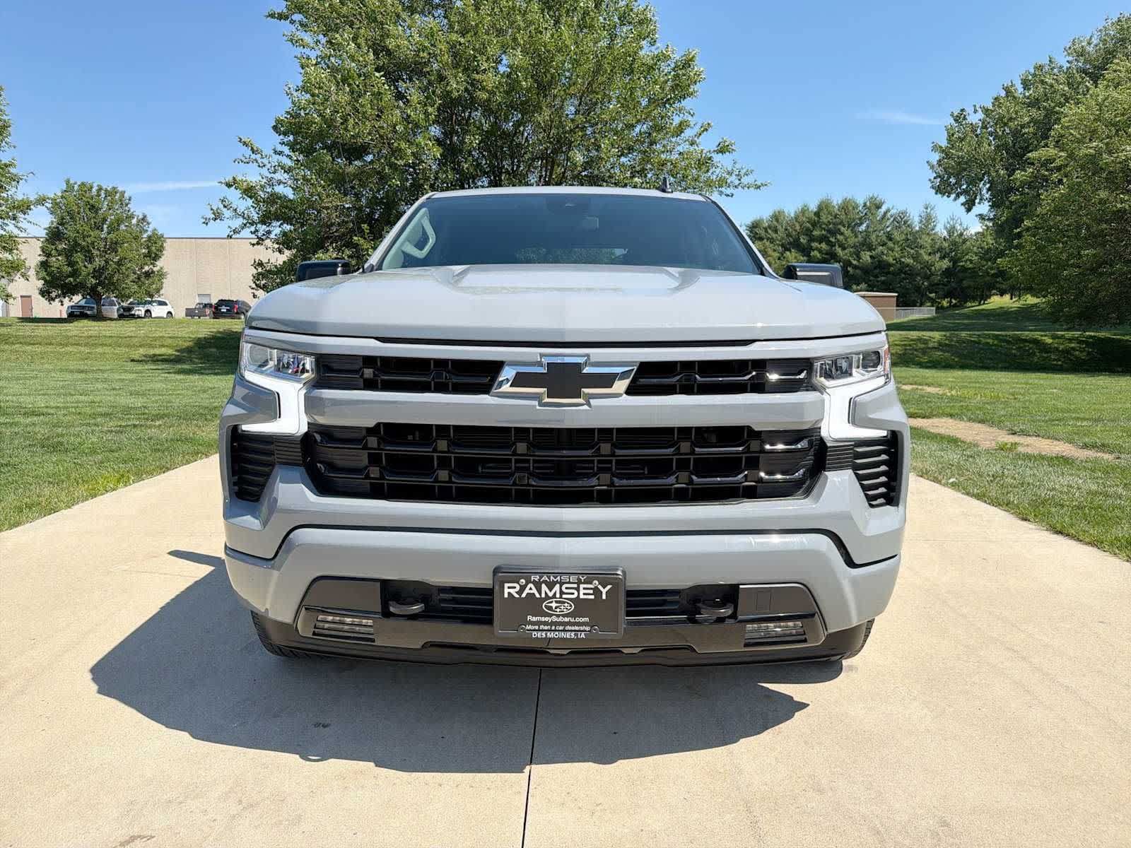 Used 2024 Chevrolet Silverado 1500 RST w/ Protection Package AWD/4WD image 9
