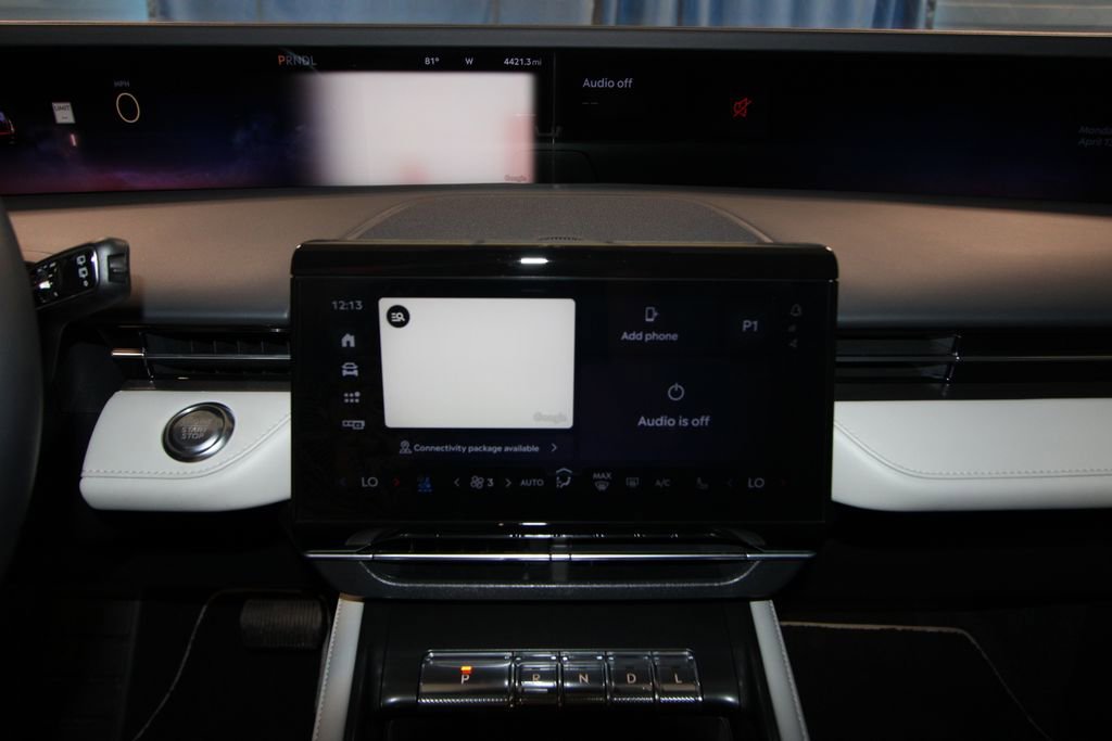 Used 2024 Lincoln Nautilus Premier image 18