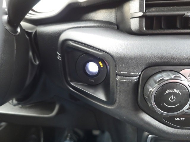 Used 2024 Jeep Wrangler Unlimited Rubicon image 25