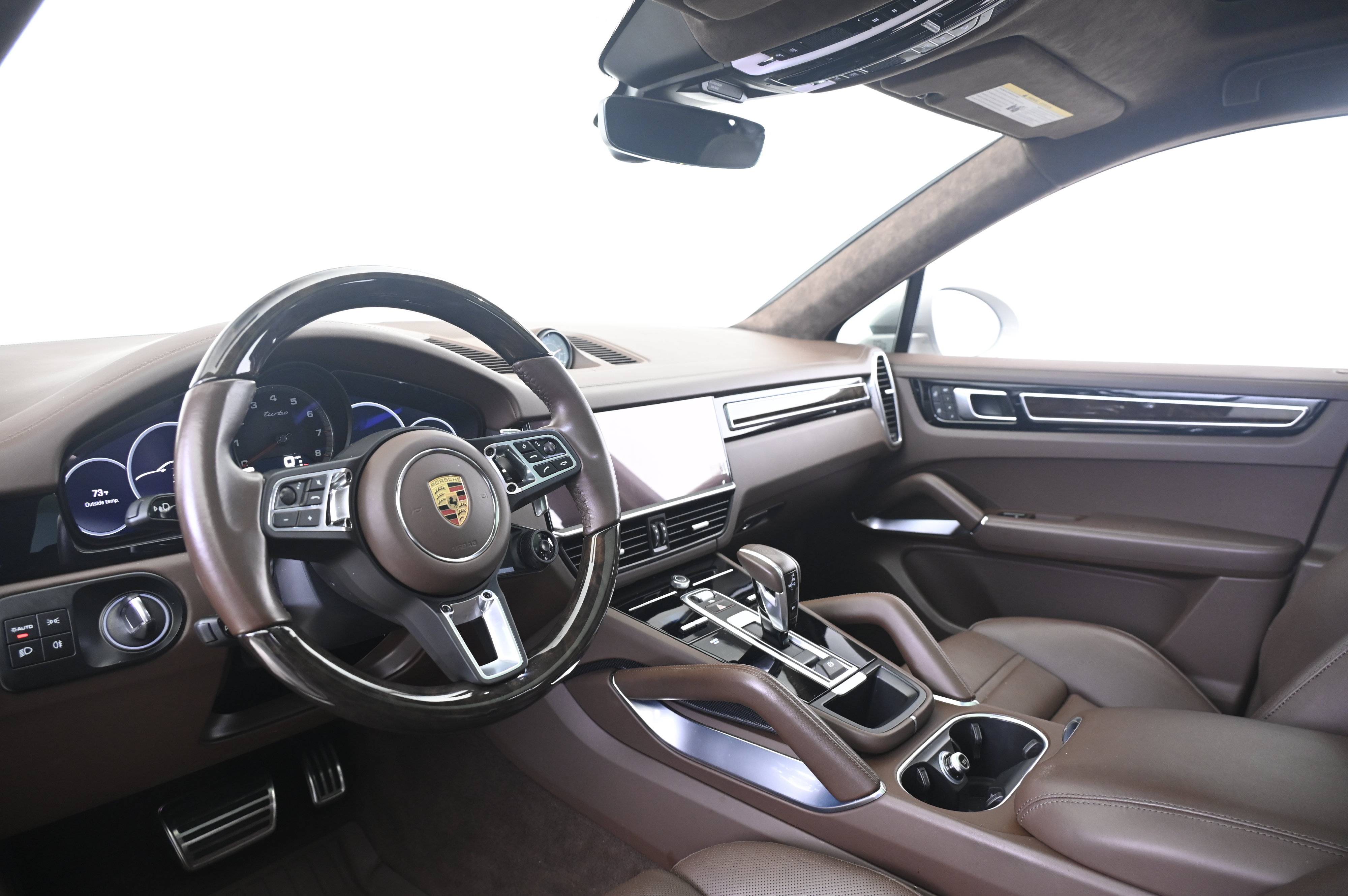 Certified 2023 Porsche Cayenne Turbo AWD/4WD image 4