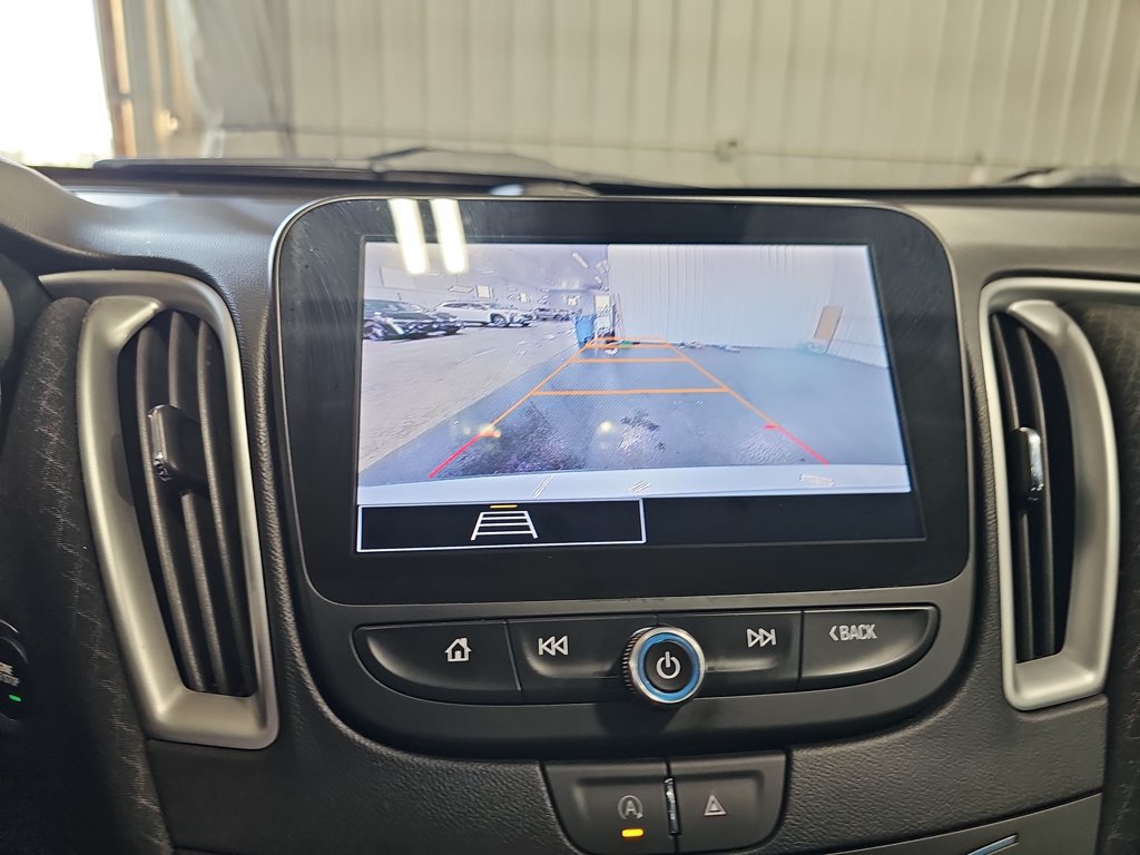 Used 2024 Chevrolet Malibu LT FWD image 24