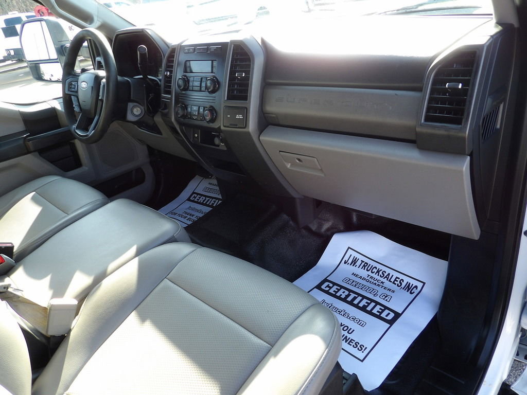 Used 2018 Ford F350 XL w/ Power Equipment Group image 39