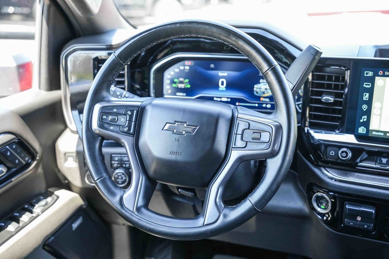 Used 2024 Chevrolet Silverado 2500 ZR2 w/ Technology Package AWD/4WD image 16