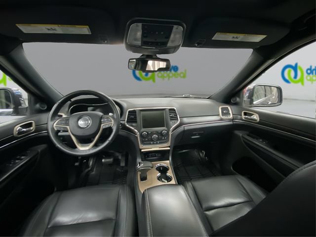 Used 2015 Jeep Grand Cherokee Limited w/ Trailer Tow Group IV AWD/4WD image 29