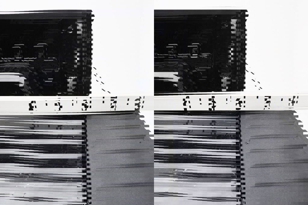 Used 2023 GMC Sierra 1500 SLT w/ X31 Off-Road Package image 10