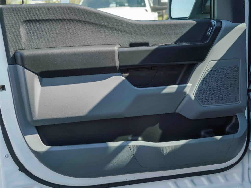 Used 2022 Ford F150 Lightning Pro AWD/4WD image 20