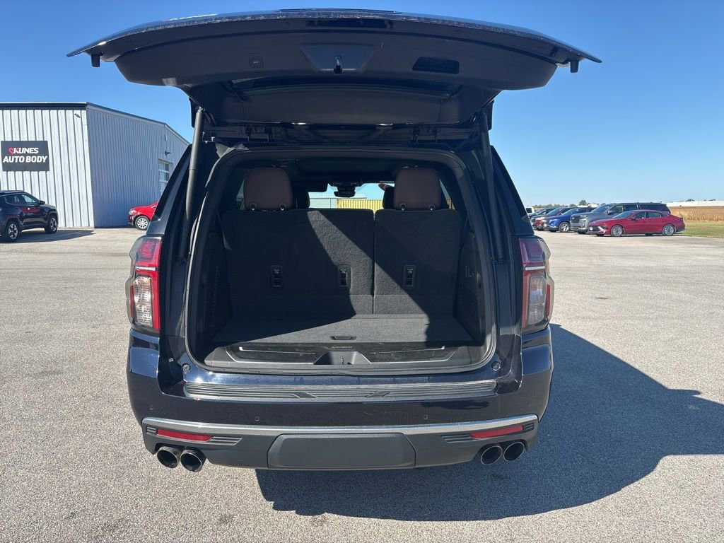 Used 2023 Chevrolet Tahoe High Country w/ LPO, Illumination Package image 18