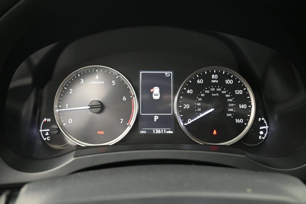 Used 2024 Lexus IS 300 w/ Comfort Package RWD image 32