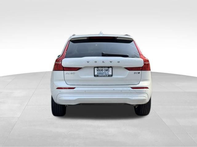 Used 2023 Volvo XC60 B5 Core w/ Climate Package image 7