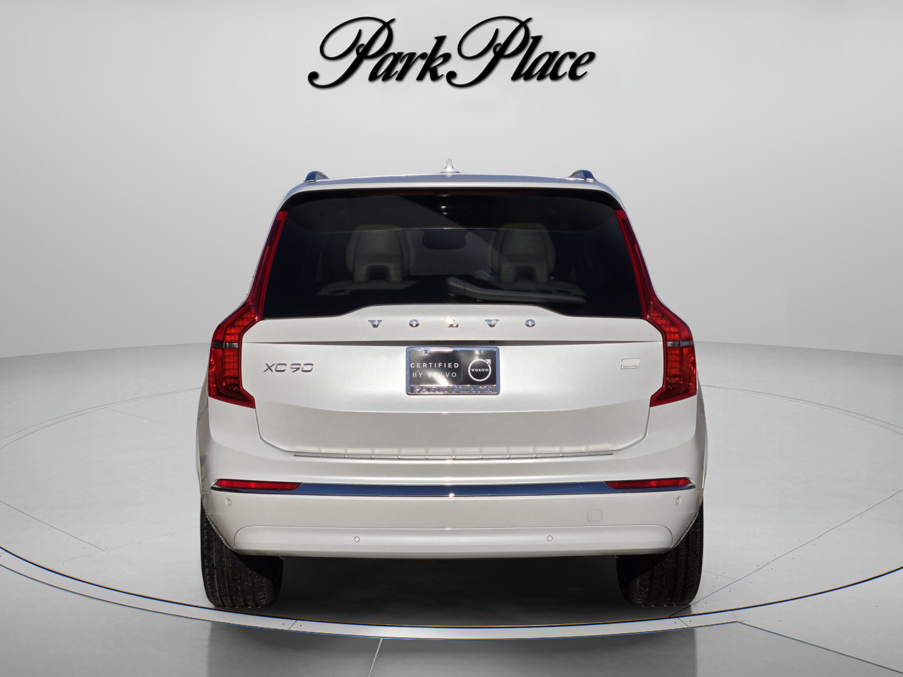 Used 2023 Volvo XC90 T8 Core w/ Protection Package Premier image 4