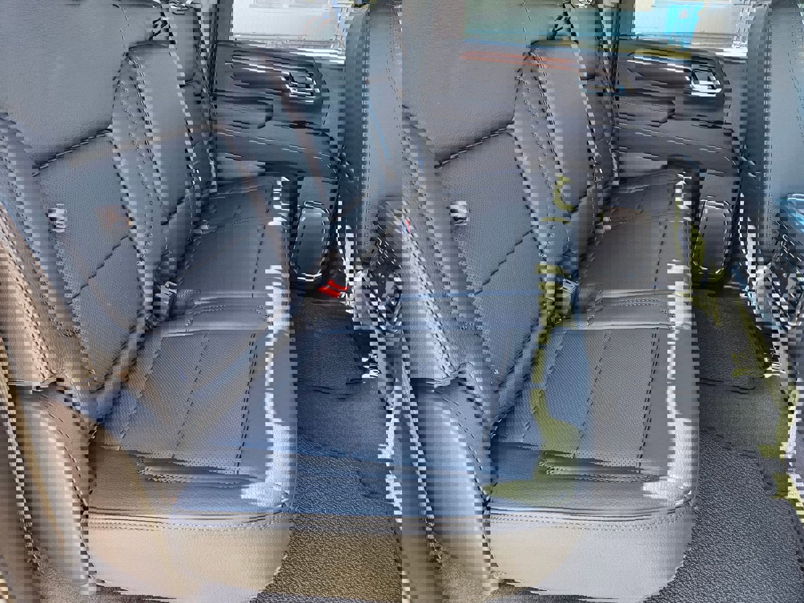 New 2026 GMC Sierra 2500 Denali w/ Denali Reserve Package image 28