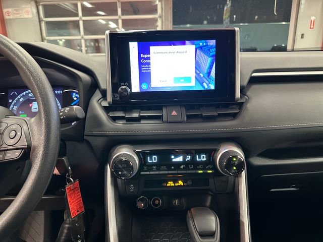Certified 2024 Toyota RAV4 LE AWD/4WD image 23