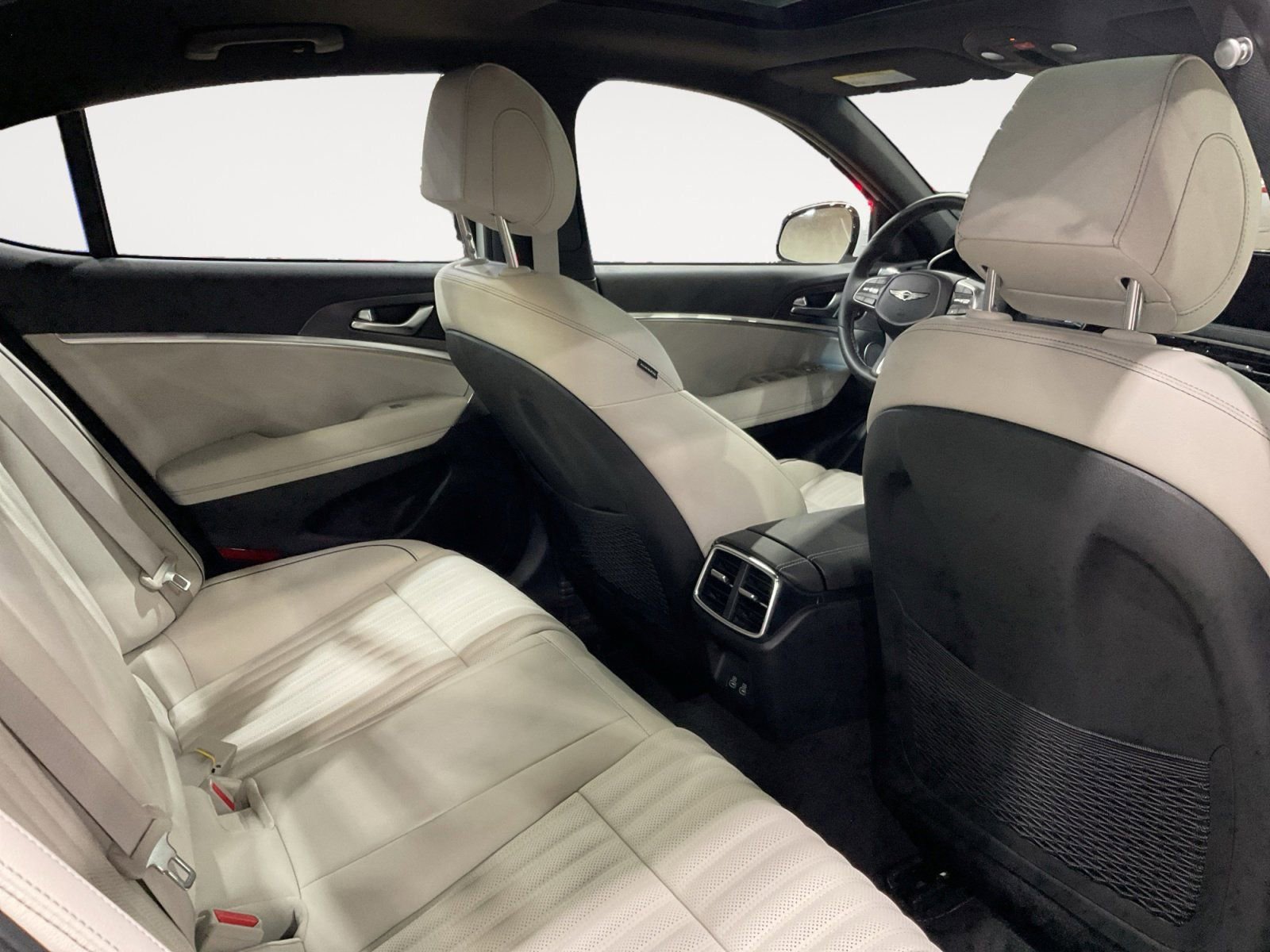 Used 2026 Genesis G70 3.3T Sport Prestige image 17