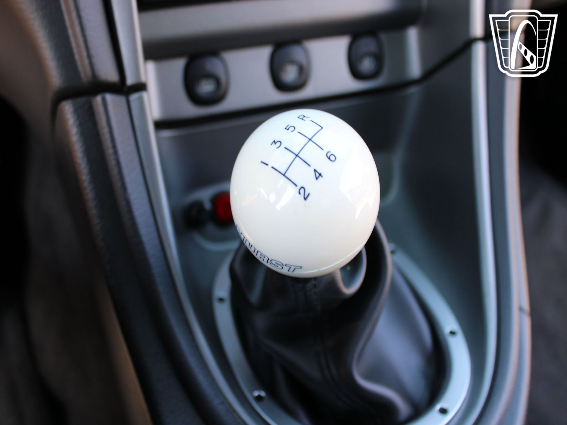 Used 2004 Ford Mustang Mach 1 image 10