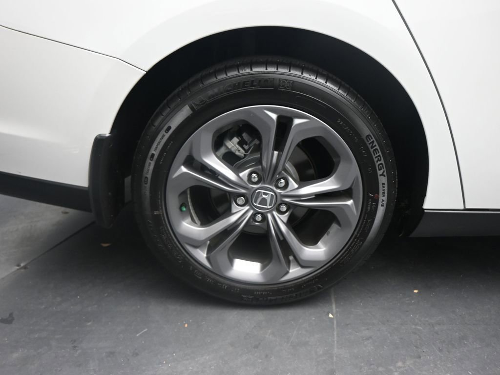 Used 2023 Honda Accord EX image 21