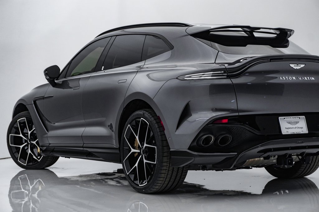 Used 2025 Aston Martin DBX 707 image 9