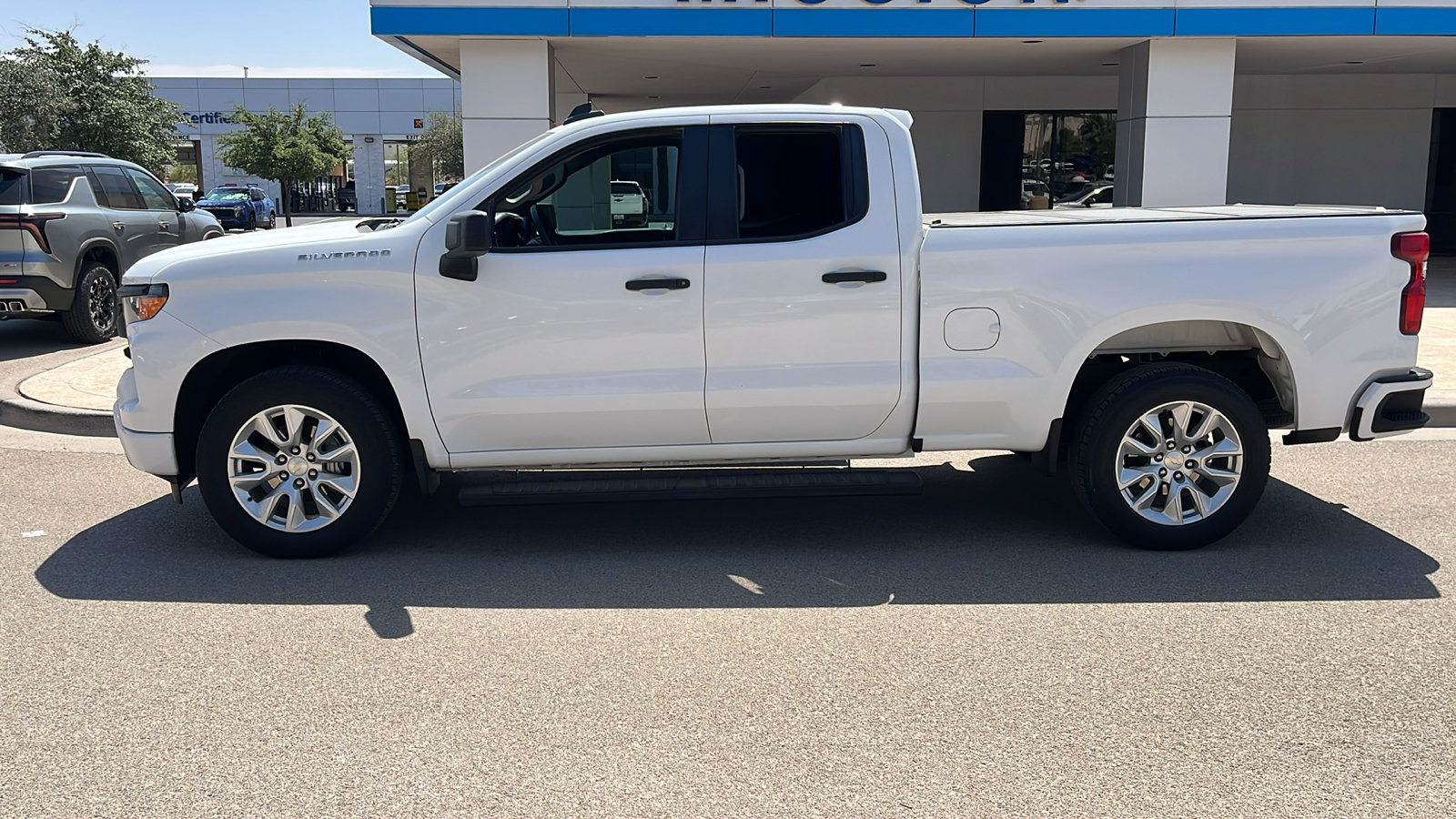 Used 2023 Chevrolet Silverado 1500 Custom w/ LPO, Dark Essentials Package RWD image 4