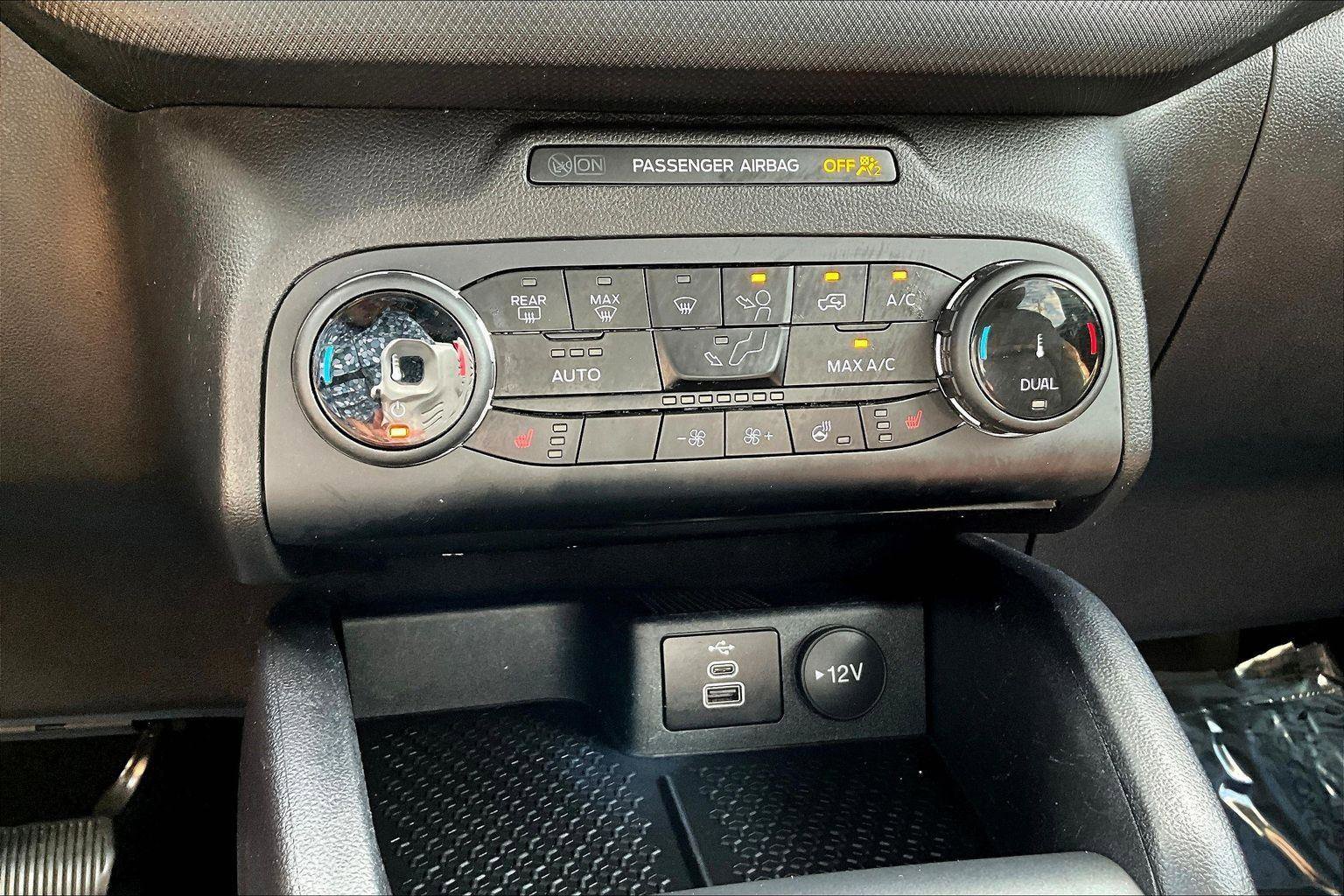 Used 2024 Ford Bronco Sport Outer Banks image 15