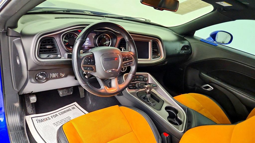 Used 2022 Dodge Challenger GT w/ Plus Package RWD image 11