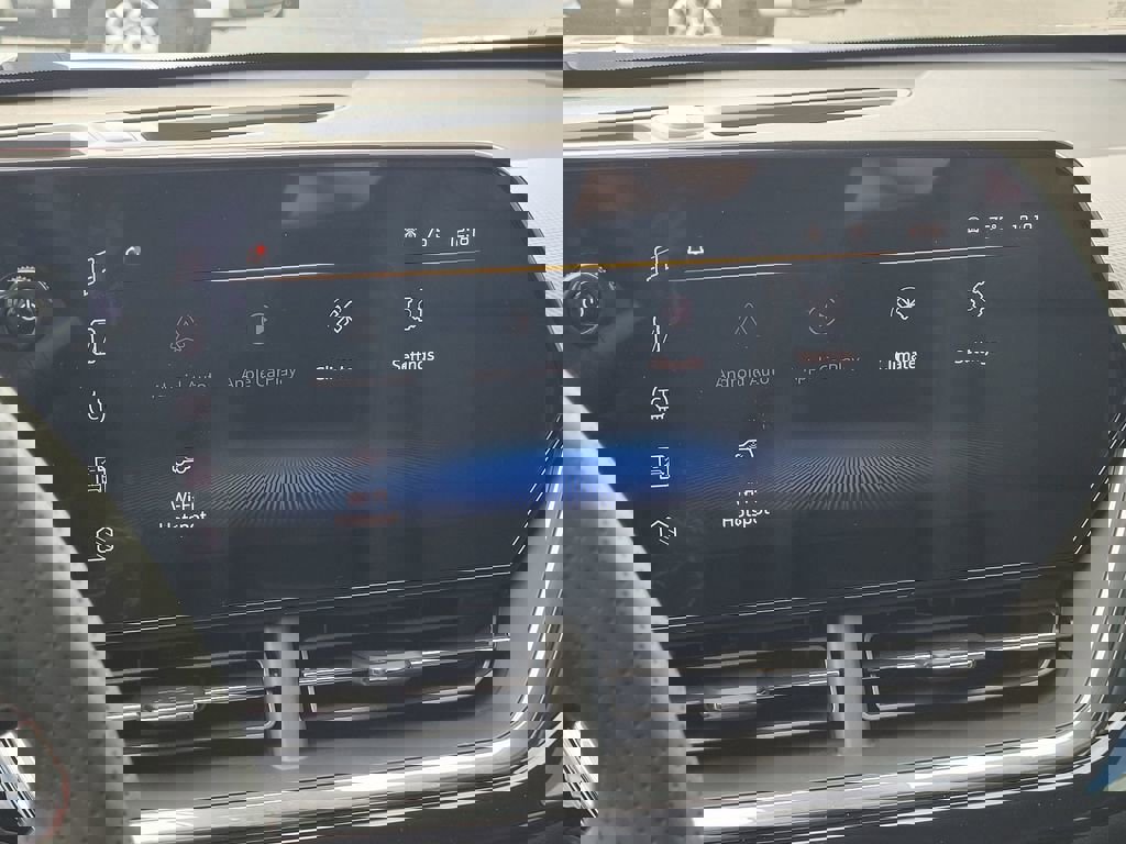 New 2026 Chevrolet Trax RS w/ Driver Confidence Package image 22