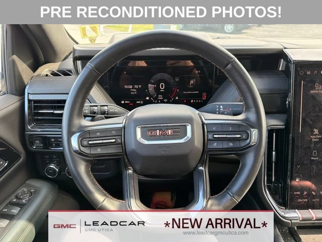 Used 2025 GMC Yukon AT4 AWD/4WD image 27