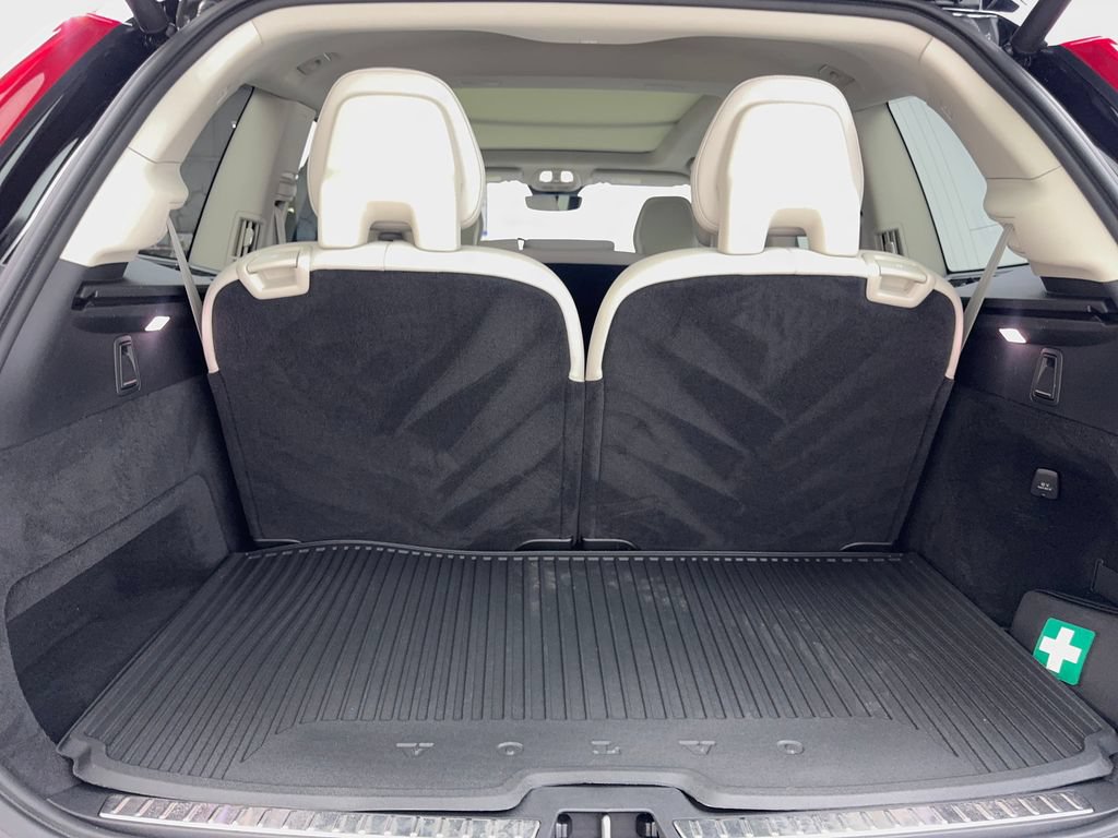 Used 2024 Volvo XC90 B5 Core w/ Protection Package Premier AWD/4WD image 82