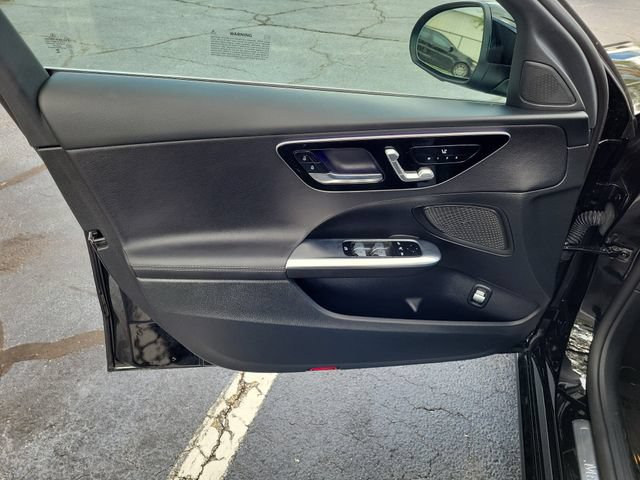 Used 2025 Mercedes-Benz C 300 Sedan image 14