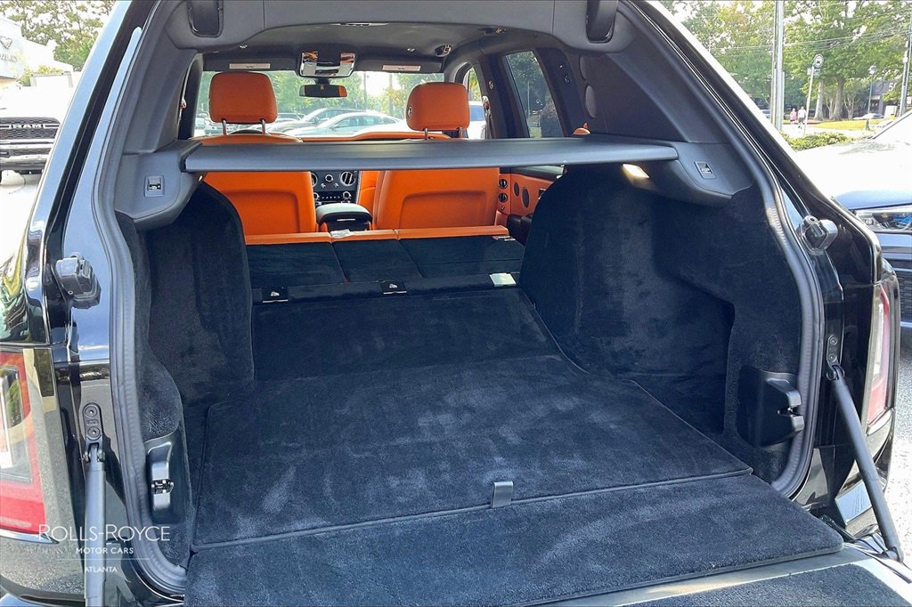 Certified 2025 Rolls-Royce Cullinan image 34