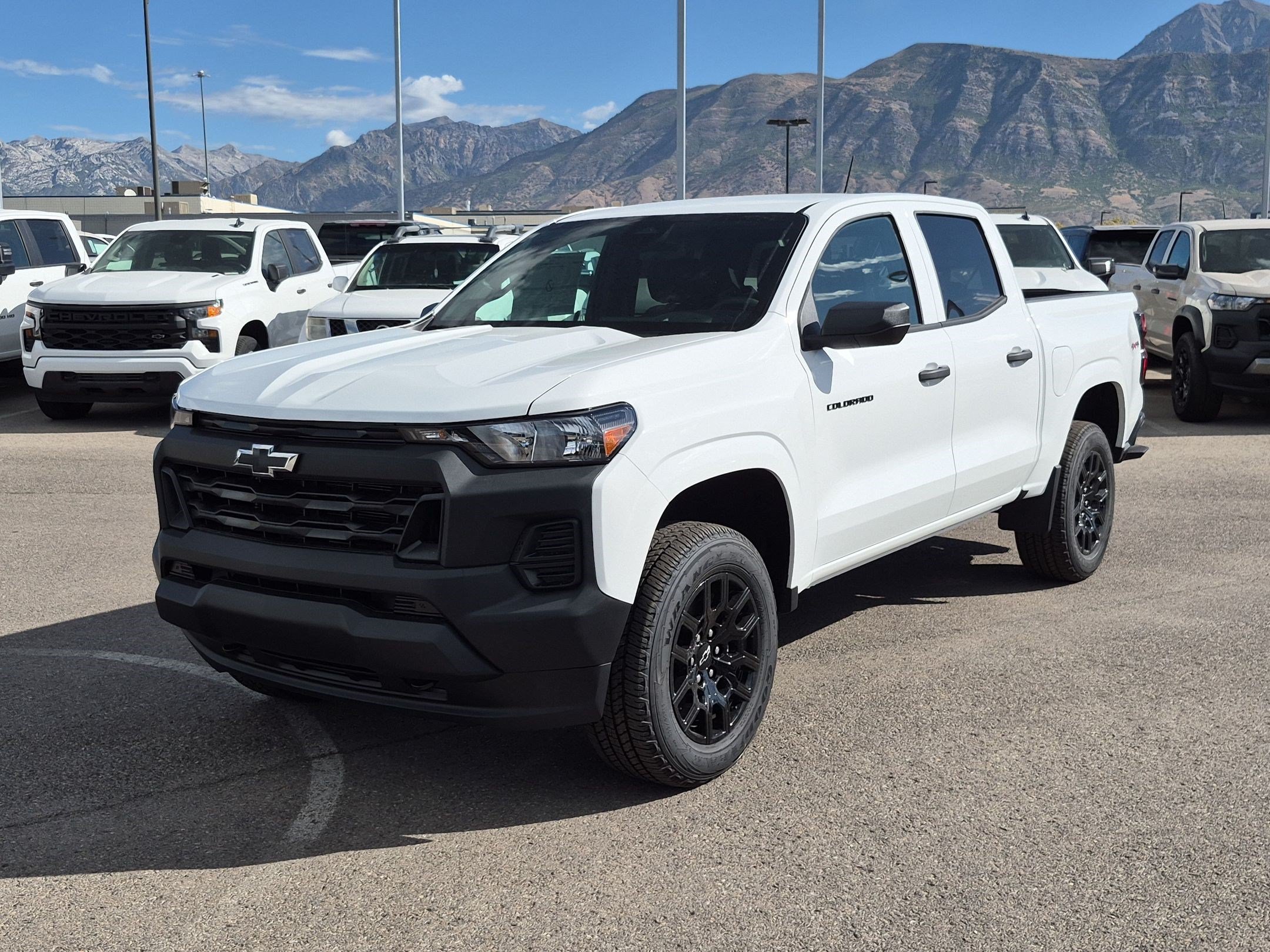 New 2026 Chevrolet Colorado W/T w/ WT Custom Package AWD/4WD image 9