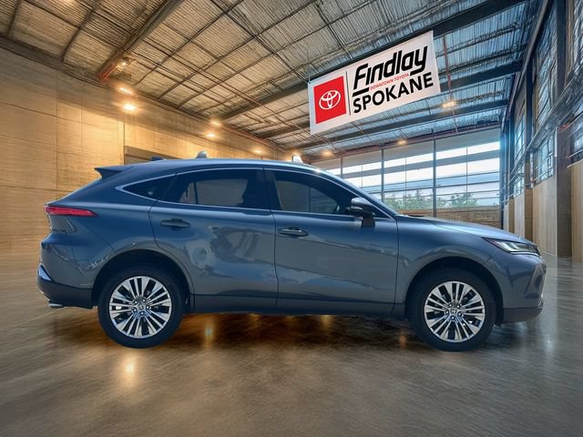 Certified 2022 Toyota Venza XLE AWD/4WD image 4