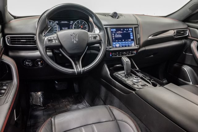 Used 2024 Maserati Levante Modena Ultima AWD/4WD image 6
