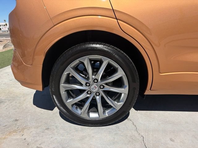 Used 2026 Buick Encore GX Avenir w/ Avenir Technology Package FWD image 4