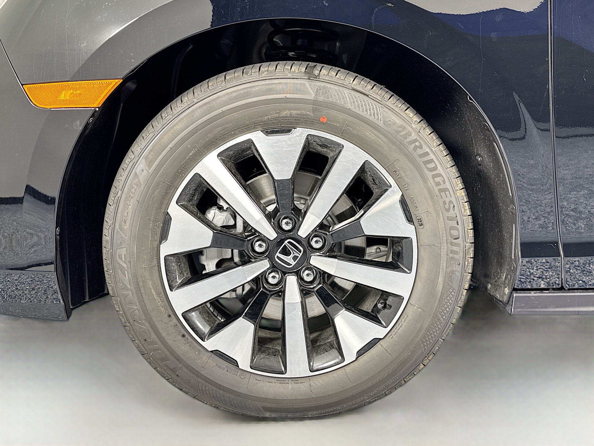 New 2026 Honda Odyssey EX-L image 32