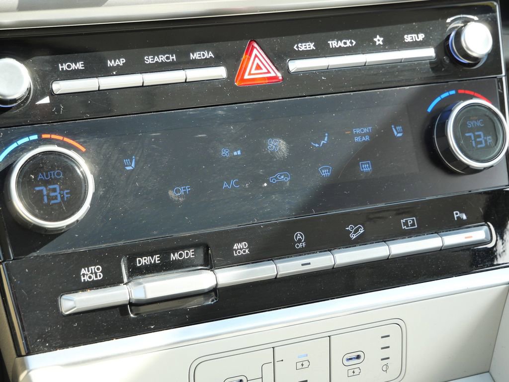 Used 2025 Hyundai Santa Fe SEL image 38