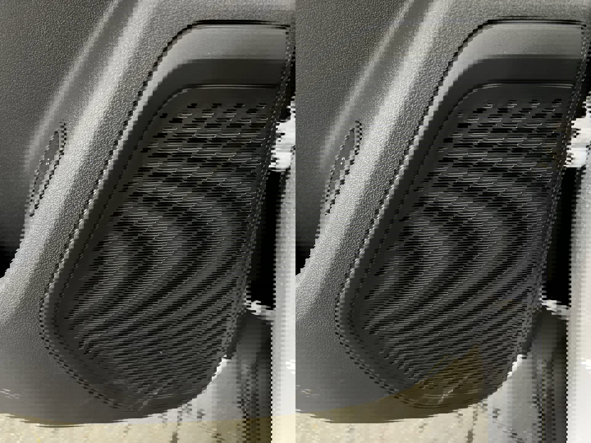 New 2026 Chevrolet Traverse LT w/ Sun and Wheel Package image 61