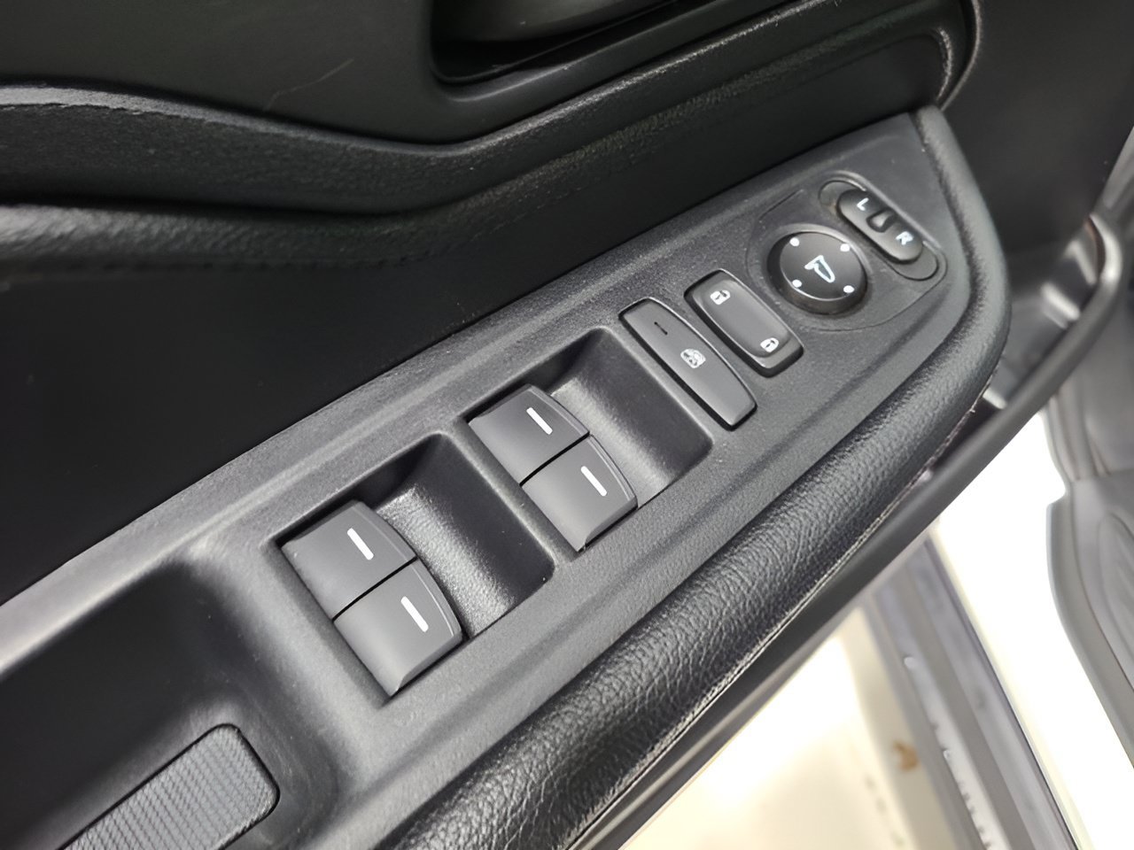 Certified 2024 Honda Odyssey EX-L image 22