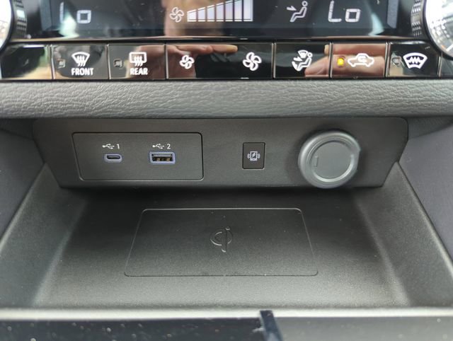 New 2026 Nissan Rogue SL AWD/4WD image 39
