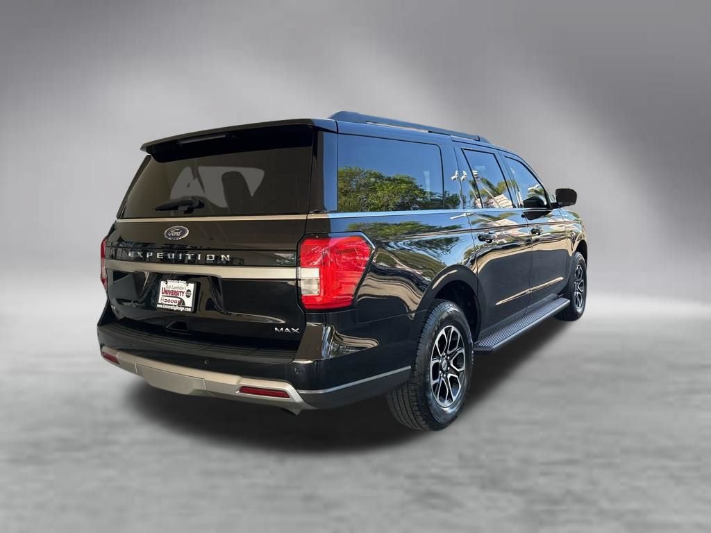 Used 2024 Ford Expedition Max XLT AWD/4WD image 3